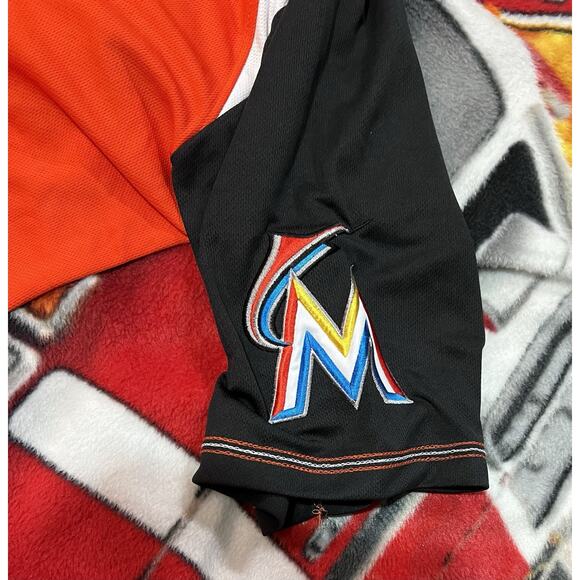 Men's Miami Marlins Jersey 2XL - Picture 5 of 8